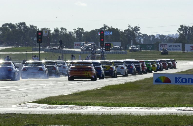 20030803-KMV8R5-0167