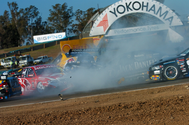 20060813-V8CSR7-1558